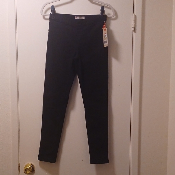 Levi's Denim - Levi's Women's Jet Black Skinny Jeans